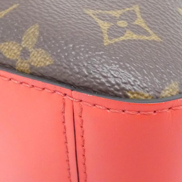 Louis_Vuitton_Monogram_Saintonge_M43556_Shoulder_Bag_3