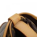 Louis_Vuitton_Monogram_Saumur_30cm_M42256_Shoulder_Bag_5