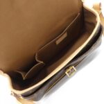 Louis_Vuitton_Monogram_Saumur_Shoulder_Bag_M42250_6