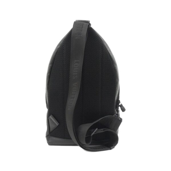 Louis_Vuitton_Monogram_Shadow_Racer_Sling_Bag_M46107_肩背袋_1