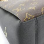 Louis_Vuitton_Monogram_Sologne_MM_Shoulder_Bag_M43772_2