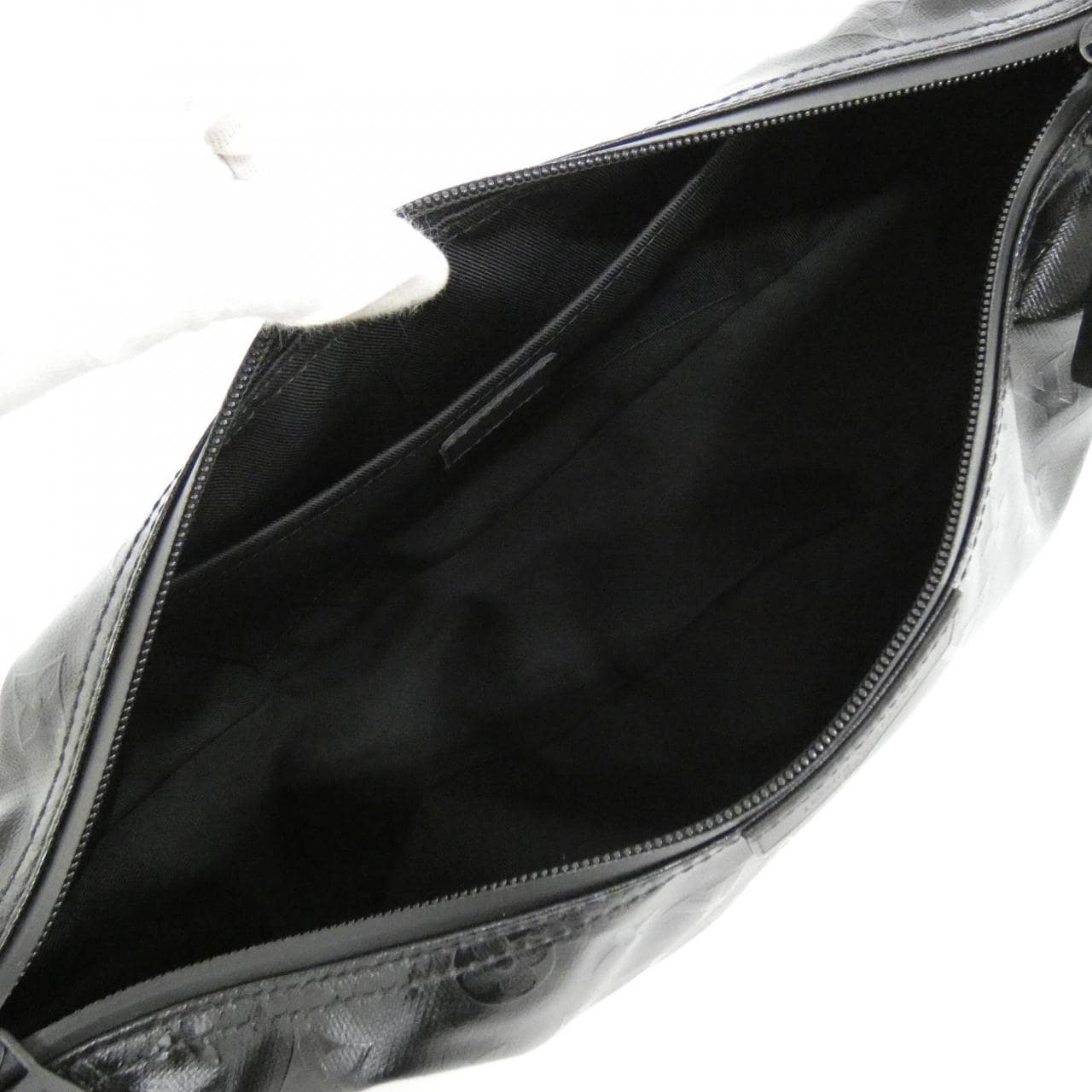 Louis_Vuitton_Monogram_Storm_LV_Ski_Hammock_Bag_M23790_肩背袋_9