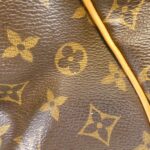 Louis_Vuitton_Monogram_Tivoli_GM_M40144_Shoulder_Bag_3