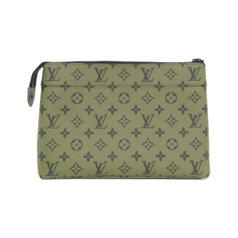 Louis_Vuitton_Monogram_Tone_Pochette_Voyage_Souple_M82800_Bag_1