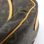 Louis_Vuitton_Monogram_Touram_GM_M40075_Shoulder_Bag_2