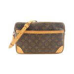 Louis_Vuitton_Monogram_Troca_Metro_30cm_M51272_Shoulder_Bag_0