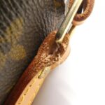 Louis_Vuitton_Monogram_Troca_Metro_30cm_M51272_Shoulder_Bag_6