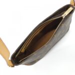 Louis_Vuitton_Monogram_Trotter_M51240_Shoulder_Bag_4