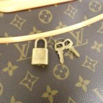 Louis_Vuitton_Monogram_Trouville_Bag_M42228_6