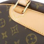 Louis_Vuitton_Monogram_Trouville_M42228_Bag_5