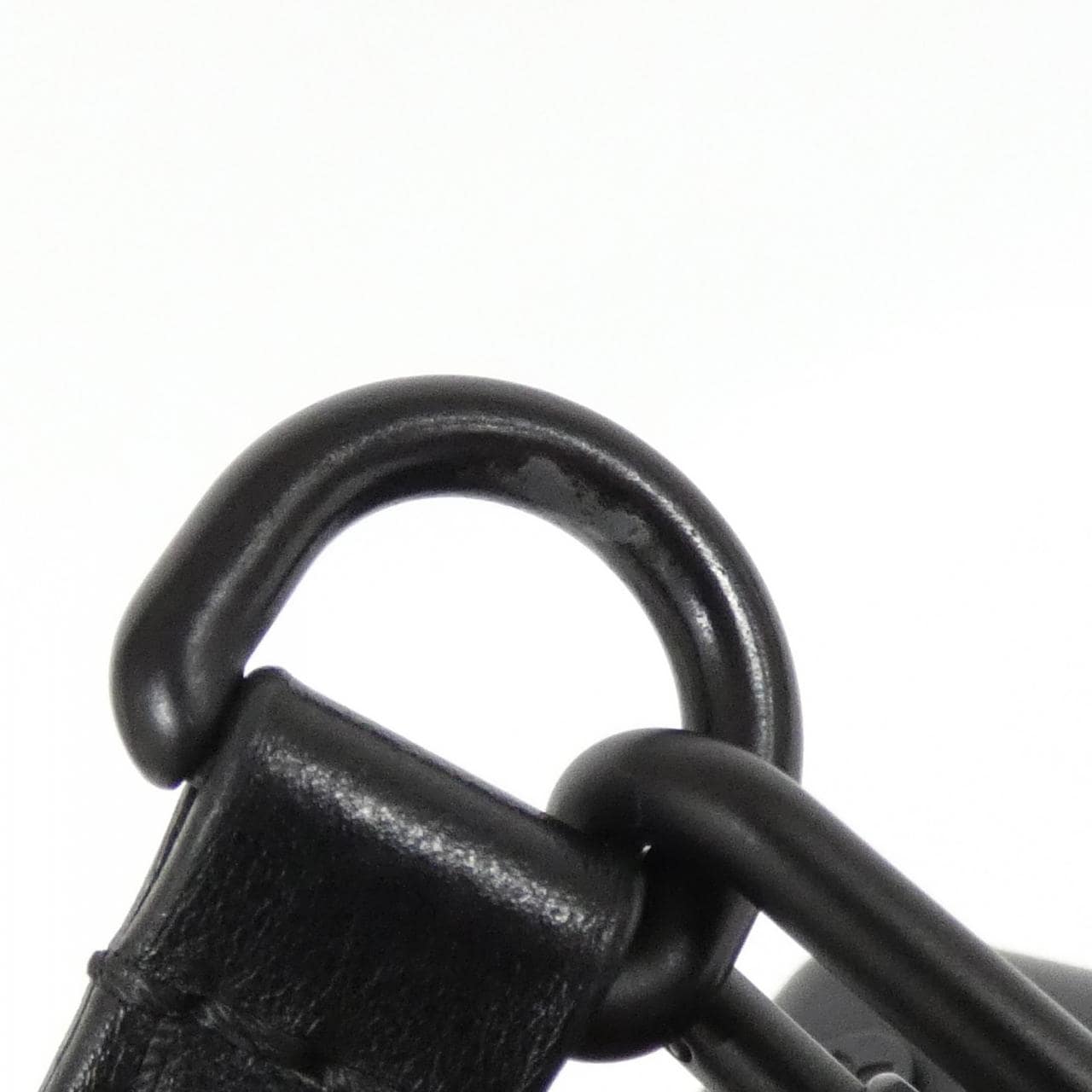 Louis_Vuitton_Monogram_Tuffetage_Vertical_Soft_Trunk_M45044_Shoulder_Bag_7