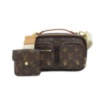 Louis_Vuitton_Monogram_Utility_Crossbody_Shoulder_Bag_M80446_1