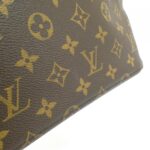 Louis_Vuitton_Monogram_Vavin_GM_M51170_Bag_3