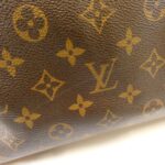 Louis_Vuitton_Monogram_Wilshire_MM_M45644_Bag_4