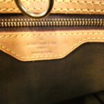 Louis_Vuitton_Monogram_Wilshire_MM_M45644_Bag_9