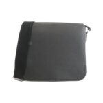 Louis_Vuitton_Taiga_Andre_M32482_Shoulder_Bag_0