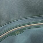 Louis_Vuitton_Taiga_Dersou_M30164_肩背袋_9