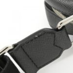 Louis_Vuitton_Tiger_Stripe_Animation_Anton_Messenger_M34411_Shoulder_Bag_5