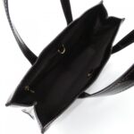 Louis_Vuitton_Vernis_Wilshire_PM_M93641_Bag_10